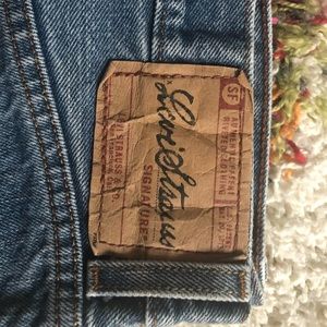 Levi’s jeans, 33x32 very good condition.
